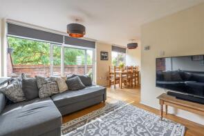 22, Hockley Court, Churchfields, South Woodford, London E18 2RA