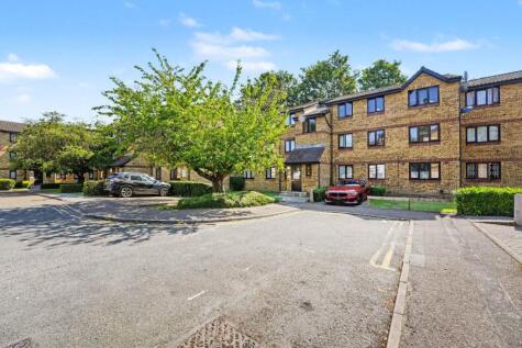 Sawyer Close, Edmonton, London, N9