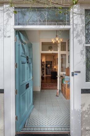 Entrance Hall, 1 Stokeley Manor, Stokenham