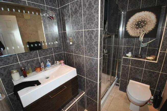 Photo 9