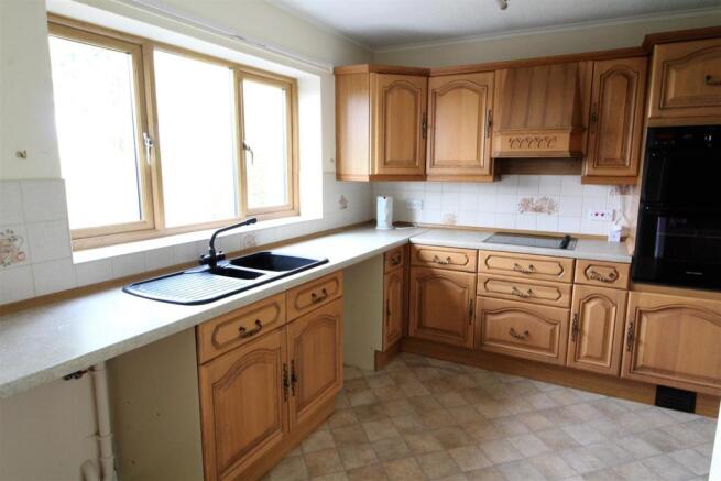 Kitchen.JPG