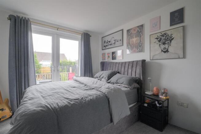 3 bed Bungalow for sale Image 6