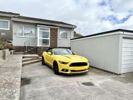 2, Speedwell Close, Brixham TQ5 9NJ