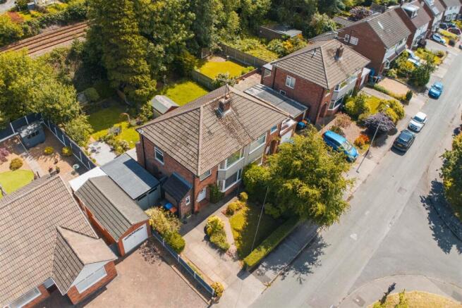 54 The Priory, externals-27.jpg