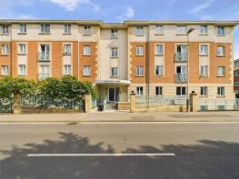 17, Sheldons Court, Winchcombe Street, Cheltenham GL52 2NH