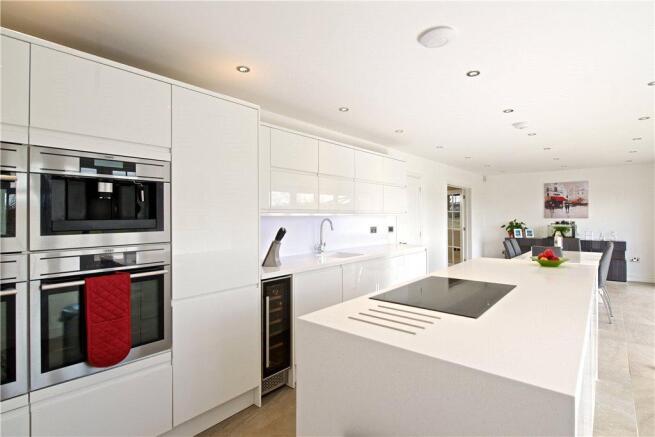 Kitchen/Breakfast