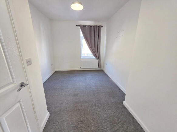1 bed Terraced for sale Image 6