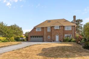 69, The Ridings, Littlehampton BN16 2TW