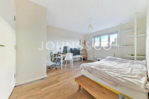 20, 8 Royal Connaught Apartments, Connaught Road, Silvertown, London E16 2AE