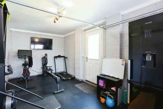 Detached Garage