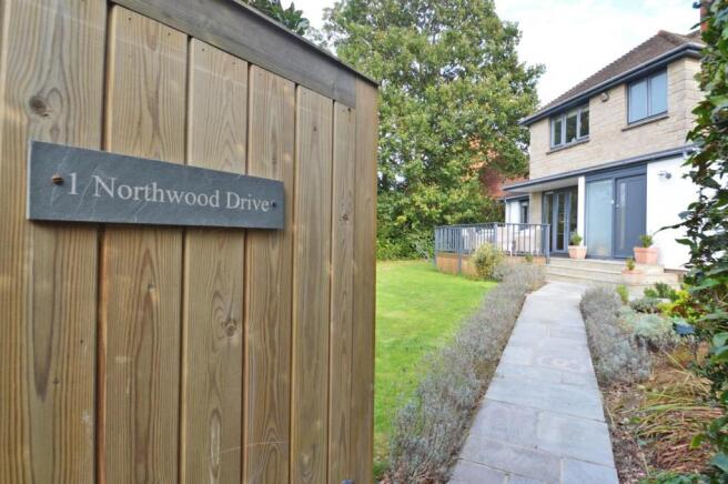 1 Northwood Drive