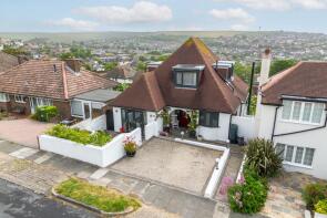 62, Lenham Avenue, Saltdean, Brighton BN2 8AG