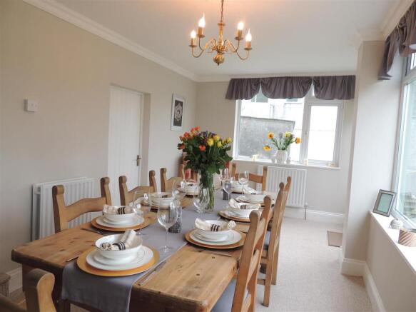 Dining Room: