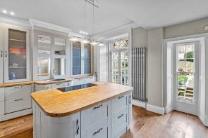 19a, Leopold Place, Hillside, Edinburgh EH7 5LB