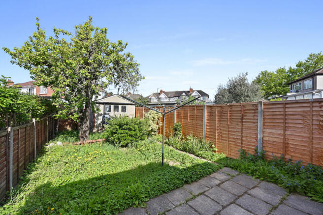 CS - 269 Kings Road - Garden3 (1)