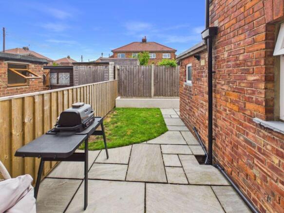 3 bed Semi-Detached for sale Image 12