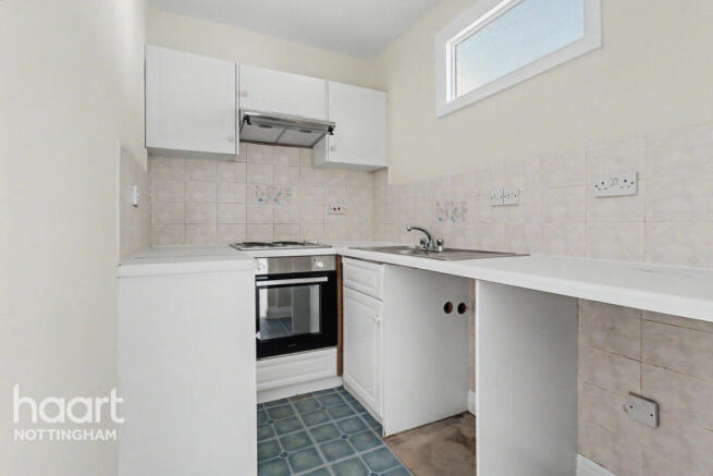 Gladstone Street, New Basford photo 4