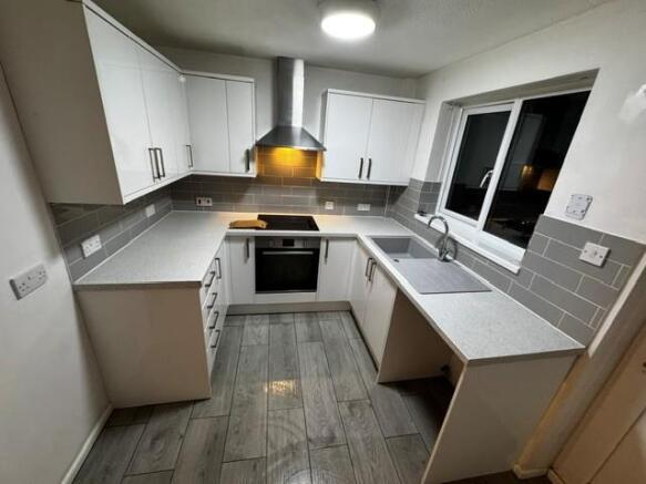 63 redhoave kitchen new.jpg