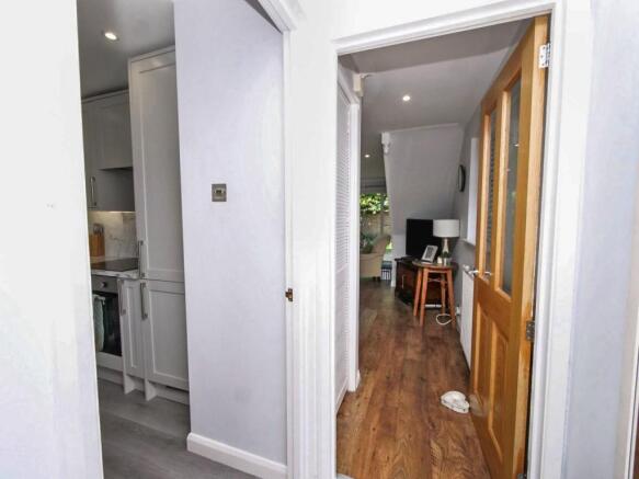 Photo 12