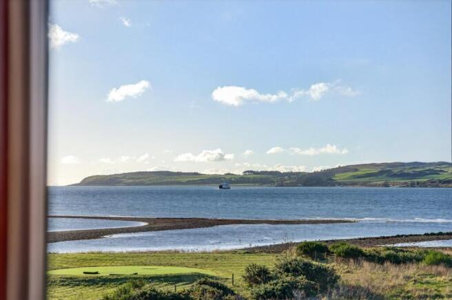 8 buchanan street, largs_21.jpg