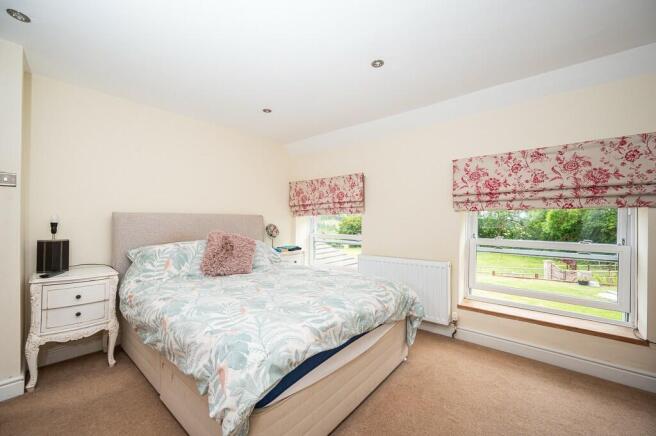 1st floor Bedroom 
