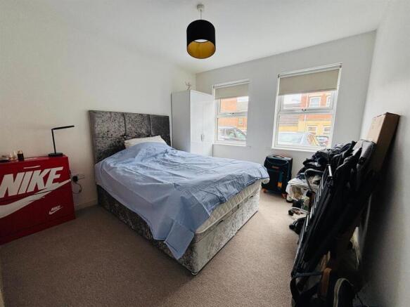 1 bed Apartment for sale Image 4