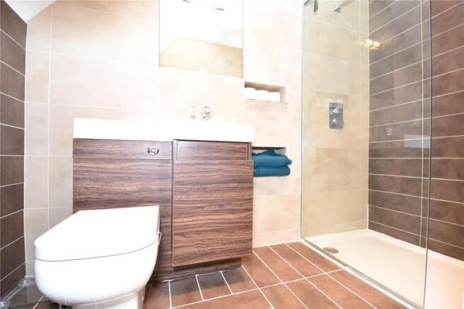 Ensuite