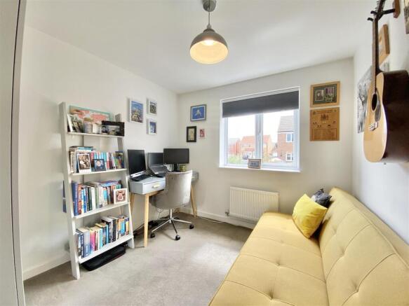 3 bed Detached for sale Image 12