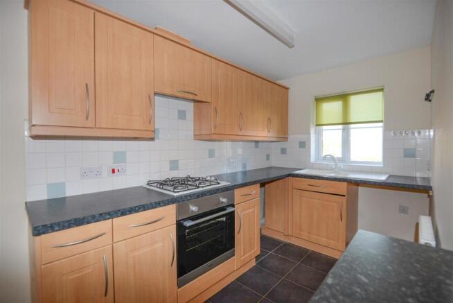 Kitchen 2.jpg