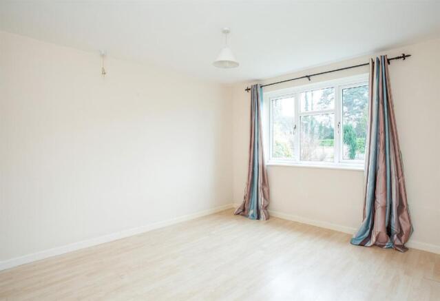 Bedroom 1 Reverse An