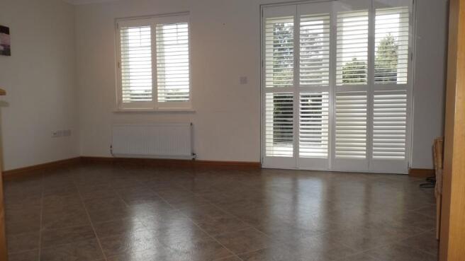Lounge/dining room