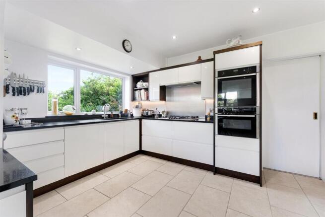 74 Mooreway-23.jpg