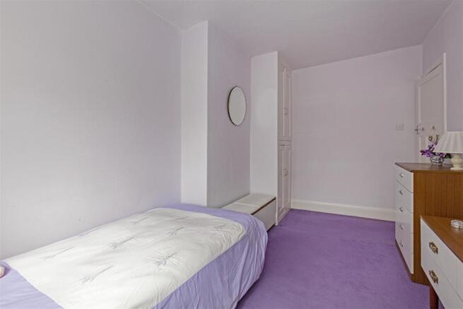 Bedroom 2-2.jpg