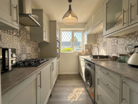2 bed Semi-Detached Bungalow for sale Image 2