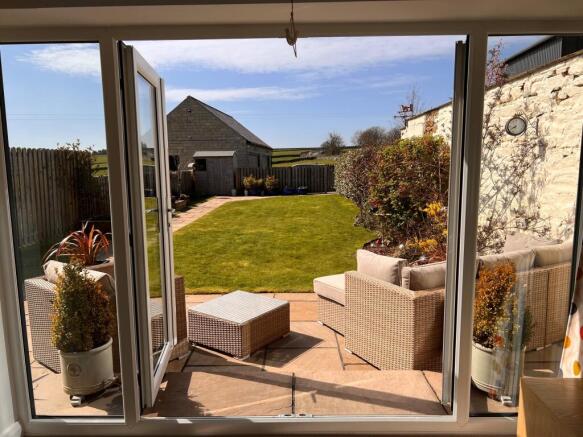 4 bed Barn Conversion for sale Image 7