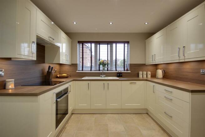 Kitchen/Utility