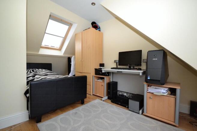 Photo 10