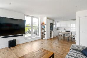 Flat 23, 5 7, Seward Street, London EC1V 3NZ