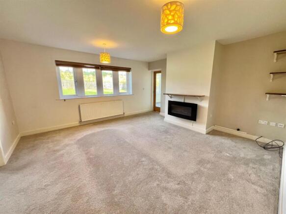 Bramleys Estate Agents - Yew Tree Road - Birchencl