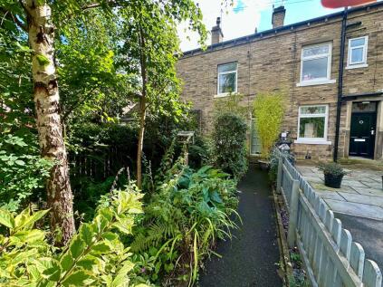 3 Holme Terrace, Mytholmroyd, HX7 5EX