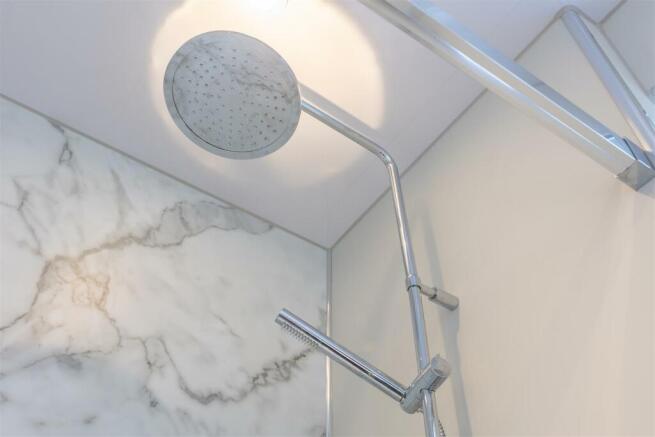 Wold View Shower Room-3.jpg