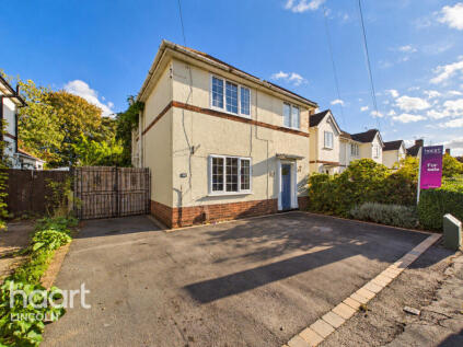 Hartsholme Drive, Lincoln
