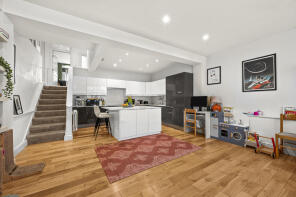 76d, East Dulwich Grove, London SE22 8TW