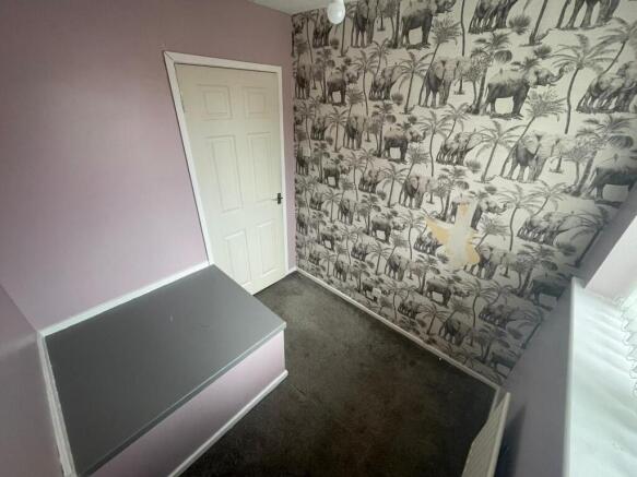 3 bed Semi-Detached for sale Image 6