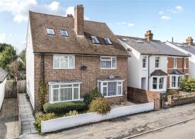 7, Dale Road, Walton-on-thames KT12 2PY