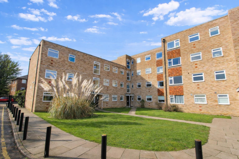 Chestnut Manor, Croydon Road, Wallington