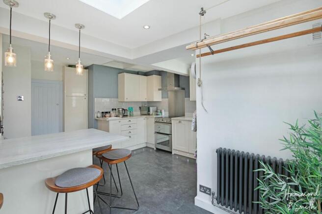 Kitchen/ Breakfast Room