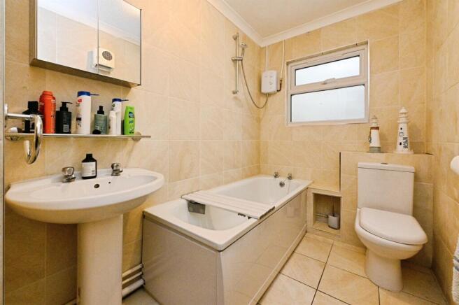 Photo 10