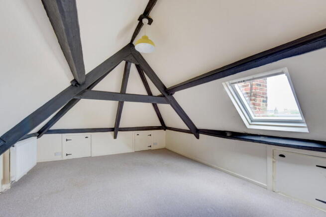 3 bed Semi-Detached for sale Image 10