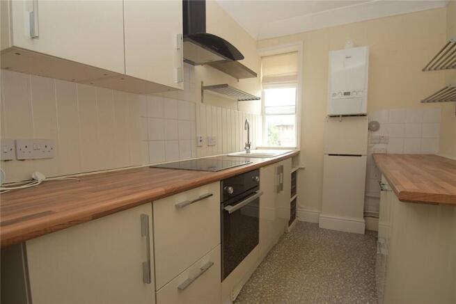 1 bed Apartment to rent Image 6